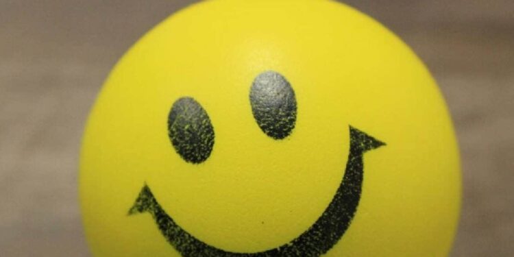 ചിരിക്കാൻ-പേടിയാണോ?-എങ്കിൽ-ഈ-ഫോബിയ-ആകാം!