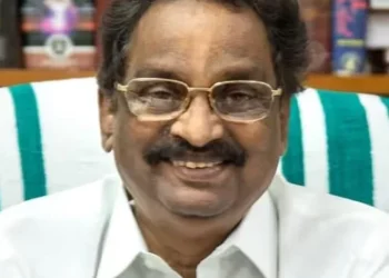 ‘സന്ദീപ്-വാര്യരെ-സിപിഐഎമ്മിൽ-ചേർക്കാൻ-ശ്രമിച്ചു’;-എകെ.ബാലന്-കൊല്ലം-ജില്ലാ-സമ്മേളനത്തിൽ-വിമർശനം