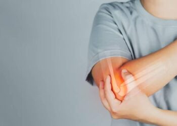 എല്ലിന്റെ-ആരോഗ്യം-കുറയുന്നുവെന്നതിന്-ശരീരം-മുൻകൂട്ടി-കാണിച്ചു-തരുന്ന-ലക്ഷണങ്ങൾ