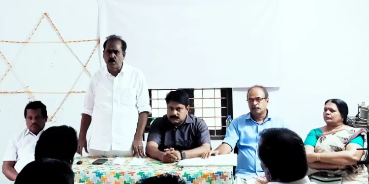 വൈദ്യുത-ചാർജ്-വർദ്ധനവ്-ഉടൻ-പിൻവലിക്കണം:-മാന്നാർ-അബ്ദുൾ-ലത്തീഫ്