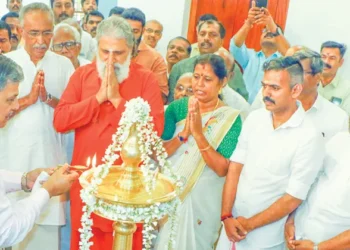 പഴശ്ശിരാജ-സാംസ്കാരിക-നിലയത്തിന്റെ-സമര്പ്പണച്ചടങ്ങ്-നാടിന്റെ-ഉത്സവമായി