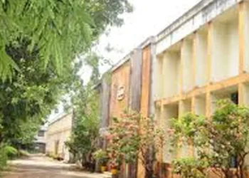 യുണൈറ്റഡ്-ഇലക്ട്രിക്കല്സ്-ഇന്ഡസ്ട്രീസ്-ലിമിറ്റഡ്-എം-ഡി-സ്ഥാനത്ത്-നിന്നും-കോടിയേരയുടെ-ഭാര്യാ-സഹോദരനെ-മാറ്റി