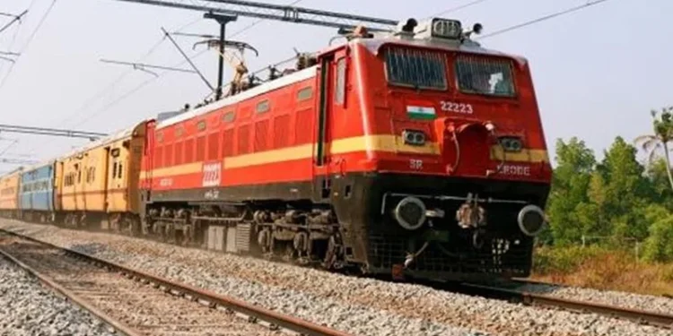 ബെംഗളൂരു-കേരള-ട്രെയിനുകളുടെ-സര്‍വീസില്‍-മാറ്റം;-തീയതിയും-പുതിയ-റൂട്ടും-അറിയാം