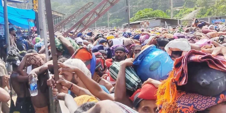 ദര്‍ശനത്തിന്-ഇടമുറിയാതെ-തീര്‍ത്ഥാടകര്‍;-കഴിഞ്ഞ-ദിവസം-എത്തിയത്-96,007-പേര്‍