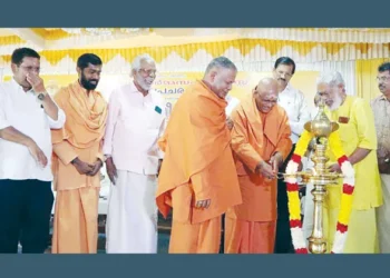 ശ്രീനാരായണ-സമൂഹം-സംഘടിത-ശക്തിയാകണം:-സ്വാമി-സച്ചിദാനന്ദ