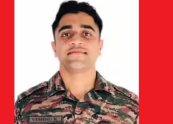 അമ്മയെ-വിളിച്ച്-കണ്ണൂരില്-എത്തിയെന്ന്-യുവസൈനികന്;-പക്ഷെ-ഫോണ്-ലൊക്കേഷന്-പൂണെയില്;-കാണാതായ-മലയാളിയുവ-സൈനികന്-എവിടെ?