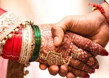 സമൂഹ-വിവാഹത്തിന്റെ-പേരിൽ-സംഘാടകരായ-സൽസ്‌നേഹഭവൻ-ചാരിറ്റബിൾ-സൊസൈറ്റി-കബളിപ്പിച്ചു:-പരാതിയുമായി-ദമ്പതികൾ