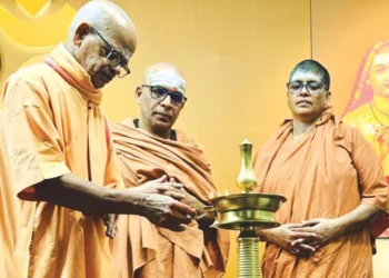 കൊളത്തൂര്‍-അദൈ്വതാശ്രമത്തില്‍-ആധ്യാത്മിക-അന്തര്യോഗം-തുടങ്ങി