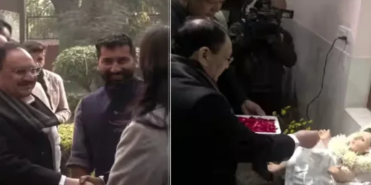 ക്രിസ്തുമസ്-ദിനത്തില്‍-സിബിസിഐ-ആസ്ഥാനം-സനദര്‍ശിച്ച്-ജെ-പി-നദ്ദ,-പ്രാര്‍ത്ഥനകളില്‍-പങ്കെടുത്തു,