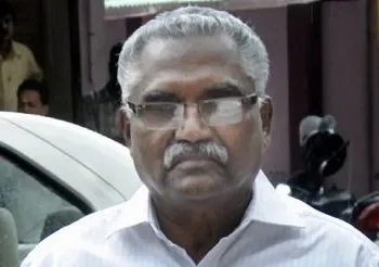 ജീവപര്യന്തം-ശിക്ഷ-കിട്ടി-ജയില്‍-കിടന്ന-മുന്‍-ഐജിക്ക്-പെന്‍ഷന്‍:-വീട്ടില്‍-പോലീസ്-കാവല്‍