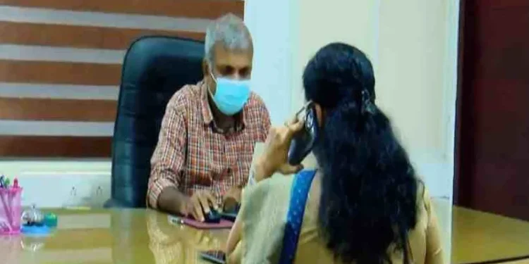 കോഴിക്കോട്-ഡിഎംഒ-ഓഫീസിലെ-കസേരകളി;-മുന്‍-ഡിഎംഒ-ഡോ-എന്‍-രാജേന്ദ്രന്-തത്ക്കാലം-തുടരാമെന്ന്-ഹൈക്കോടതി