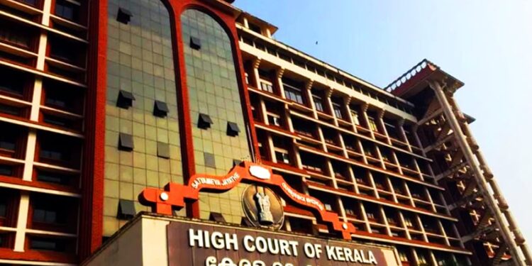 ഭൂമി-ഏറ്റെടുക്കല്:-സര്ക്കാര്-ഉത്തരവ്-ഹൈക്കോടതി-ശരിവച്ചു