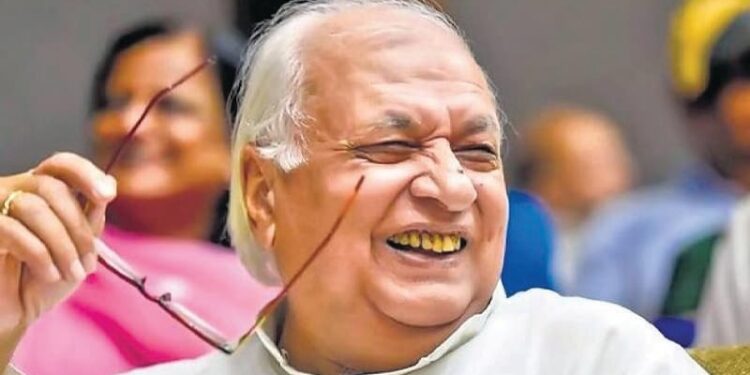 ഗവര്‍ണര്‍-ആരിഫ്-മുഹമ്മദ്ഖാന്‍-മടങ്ങി;-യാത്രയയപ്പ്-നല്‍കാതെ-മുഖ്യമന്ത്രിയും-മന്ത്രിമാരും