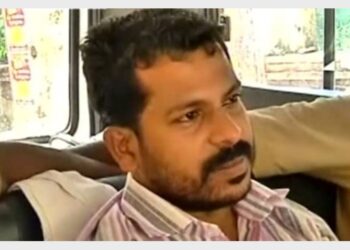 കൊടി-സുനി-പുറത്തിറങ്ങി-:-അമ്മക്ക്-കാണാൻ-വേണ്ടി-പരോൾ-ലഭിച്ചത്-മുപ്പത്-ദിവസം-:-വിമർശിച്ച്-കെ-കെ-രമ 