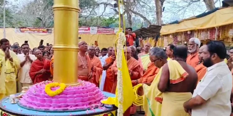 ശ്രീനാരായണധര്‍മ-പതാക-ഉയര്‍ന്നു;-ശിവഗിരി-തീര്‍ത്ഥാടനത്തിന്-തുടക്കം