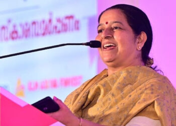 കലൂർ സ്റ്റേഡിയത്തിലെ വിഐപി ​ഗ്യാലറിയിൽ നിന്ന് വീണു; ഉമ തോമസ് എംഎൽഎയ്ക്ക് ​ഗുരുതര പരിക്ക്