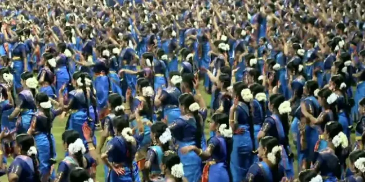 ഉമ-തോമസ്-എംഎല്‍എയ്‌ക്ക്-വീണ്-പരിക്കേറ്റ-അപകടം-;-മൃദംഗവിഷന്റെയും-ഓസ്‌കര്‍-ഇവന്റ്‌സിന്റെയും-ഉടമകളോട്-കീഴടങ്ങാന്‍-ഹൈക്കോടതി-നിര്‍ദേശം