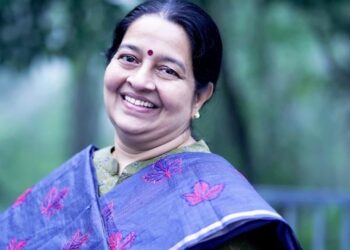 ഹാപ്പി-ന്യൂ-ഇയര്-പറഞ്ഞ്-ഉമാ-തോമസ്;-ആരോഗ്യനിലയിൽ-പുരോഗതി,-തലച്ചോറിലുള്ള-പരിക്കിൽ-മാത്രമാണ്-ആശങ്കയെന്ന്-ഡോക്ടർമാർ