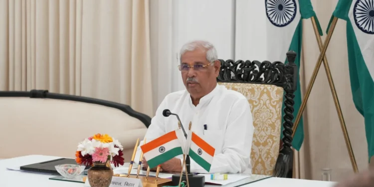 ഗവര്ണര്-രാജേന്ദ്ര-വിശ്വനാഥ്-ആര്ലേക്കര്-ഇന്ന്-എത്തും;-വിമാനത്താവളത്തില്-മുഖ്യമന്ത്രി-സ്വീകരിക്കും:-ആദ്യപരിപാടി-അന്താരാഷ്ട്ര-സെമിനാര്