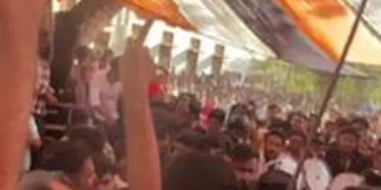 ക്രിസ്തുമസ്-പുതുവത്സരാഘോഷം;-മണ്ണാര്ക്കാട്-കല്ലടി-എംഇഎസ്-കോളേജില്-സംഘര്ഷം