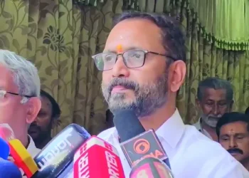 മുഖ്യമന്ത്രി-ഗുരുവിനെയും-ഭൂരിപക്ഷ-സമുദായത്തെയും-അപമാനിക്കുന്നത്-വോട്ടിന്:-കെ.-സുരേന്ദ്രന്
