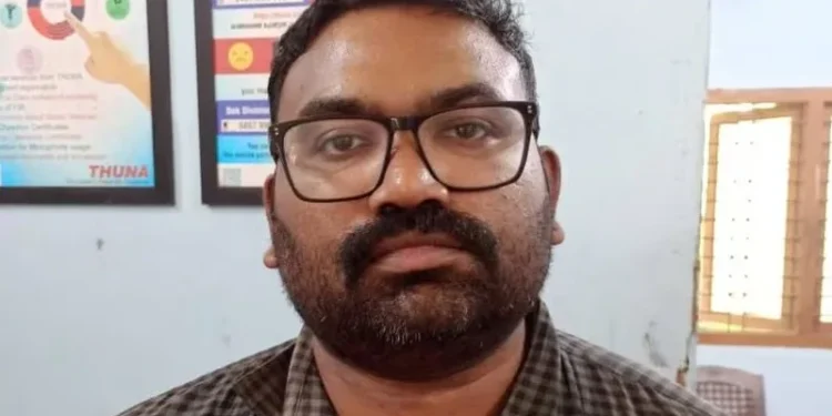 സാമൂഹികമാധ്യമം-വഴി-പരിചയപ്പെട്ട-പെൺകുട്ടിക്ക്-അശ്ലീല-സന്ദേശം-അയച്ചു-:-ഡോക്ടർ-പോക്സോ-കേസിൽ-അറസ്റ്റിൽ