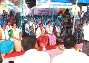 വിലകൊടുത്ത്-വാങ്ങിയ-ഭൂമിയില്‍-ഒരവകാശവും-ഇല്ലേ?;-ജുഡീഷ്യല്‍-കമ്മിഷനു-മുന്നില്‍-മുനമ്പം-നിവാസികള്‍