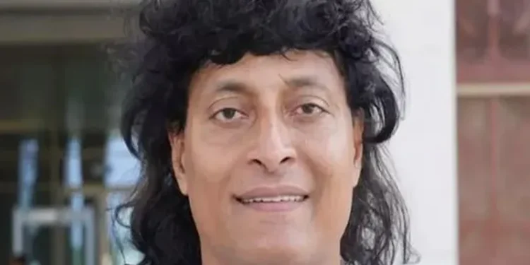 ബോബി-ചെമ്മണ്ണൂരിന്റെ-മൊബൈല്-ഫോണ്-പൊലീസ്-പിടിച്ചെടുത്തു