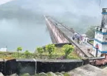 മുല്ലപ്പെരിയാര്-അണക്കെട്ടിന്റെ-സുരക്ഷ:-കേന്ദ്രത്തിന്-സുപ്രീം-കോടതിയുടെ-നോട്ടീസ്