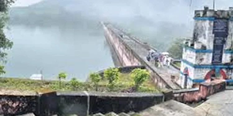 മുല്ലപ്പെരിയാര്‍-അണക്കെട്ടിന്റെ-സുരക്ഷ:-കേന്ദ്രത്തിന്-സുപ്രീം-കോടതിയുടെ-നോട്ടീസ്