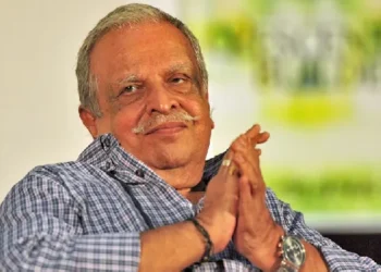 ‘-എന്റെ-ജീവൻ-ഗുരുവായൂരപ്പന്റെ-കാൽക്കീഴിൽ-വെച്ചിരിക്കുകയാണ്-‘-;-ഓരോ-തുടക്കവും-ഗുരുവായൂരപ്പന്റെ-ഗാനങ്ങളിലൂടെ-വേണമെന്ന്-ആഗ്രഹിച്ച-ജയചന്ദ്രൻ