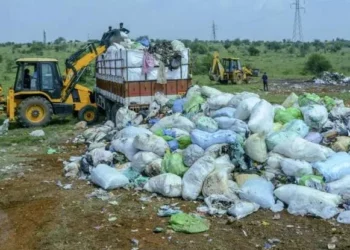 കന്യാകുമാരിയിൽ-മാലിന്യം-തള്ളാൻ-ആരും-ശ്രമിക്കരുത്-,-കർശന-നടപടിയെടുക്കും-:-മുന്നറിയിപ്പുമായി-തമിഴ്നാട്-പോലീസ്