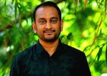 പി-കെ-ഫിറോസ്-ജാമ്യവ്യവസ്ഥ-ലംഘിച്ച്-വിദേശത്ത്-പോയി-;-അറസ്റ്റ്-വാറന്റ്-പുറപ്പെടുവിച്ച്-കോടതി