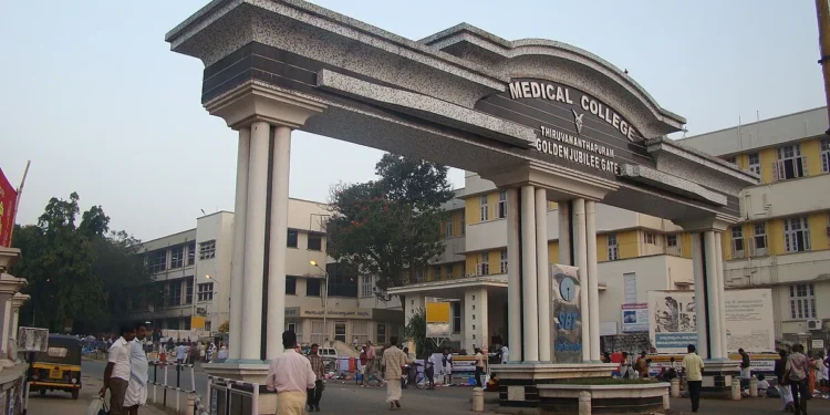 തിരു.-മെഡിക്കല്‍-കോളേജ്-സെന്റര്‍-ഓഫ്-എക്‌സലന്‍സായി,-കേന്ദ്രസര്‍ക്കാര്‍-ആദ്യ-ഘട്ടത്തില്‍-4-കോടി-അനുവദിച്ചു