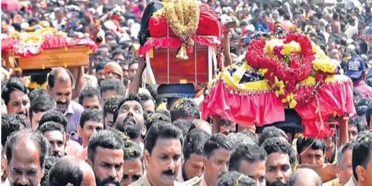 ശബരിമല:-തിരുവാഭരണഘോഷയാത്ര-നാളെ-പുറപ്പെടും,-14-ന്-രാവിലെ-8.45-ന്-മകരസംക്രമ-പൂജ,-20ന്-നട-അടയ്‌ക്കും