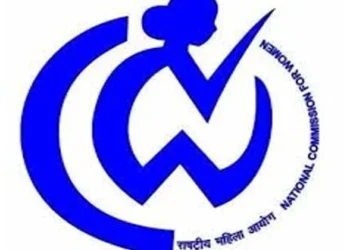 കായികതാരം-കൂട്ട-ബലാത്സംഗത്തിനിരയായ-സംഭവം;-ദേശീയ-വനിതാ-കമ്മീഷന്റെ-ഇടപെടലിന്-പിന്നാലെ-സംസ്ഥാന-വനിതാ-കമ്മീഷനും-കേസെടുത്തു