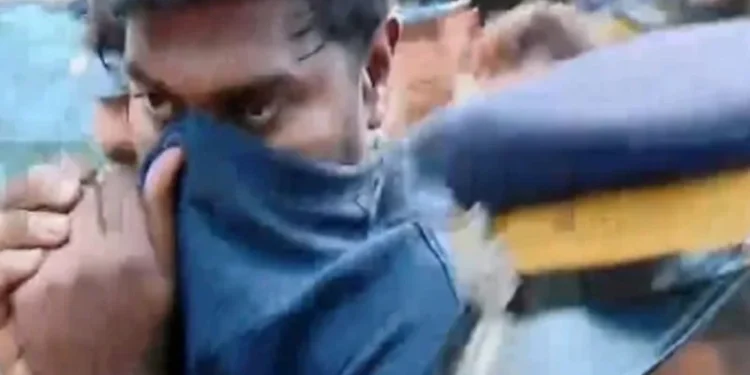 ചേന്ദമംഗലം-കൂട്ട-ക്കൊല:-പ്രതി-ഋതുവിന്-മാനസി-ക-പ്രശ്‌നങ്ങള്‍-ഇല്ലെന്ന്-പൊലീസ്