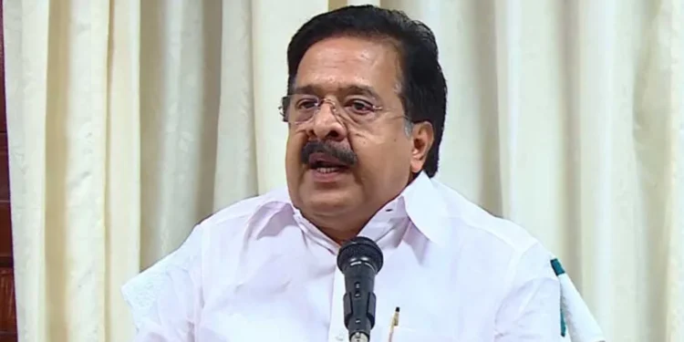 എക്സൈസ്-വകുപ്പ്-സിപിഎമ്മിന്റെ-കറവപശു-:-പാലക്കാട്-മദ്യനിര്‍മാണ-യൂണിറ്റിനെതിരെ-രമേശ്-ചെന്നിത്തല