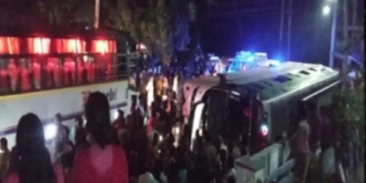 നെടുമങ്ങാട്ടെ-ടൂറിസ്റ്റ്-ബസ്-അപകടം;-ഡ്രൈവര്‍-അരുള്‍-രാജിന്റെ-ലൈസന്‍സും-ബസിന്റെ-ഫിറ്റ്‌നസ്-സര്‍ട്ടിഫിക്കറ്റും-റദ്ദാക്കി