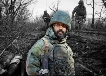 റഷ്യൻ-കൂലിപ്പട്ടാളത്തിൽ-മലയാളികൾ-ചേർന്ന-സംഭവം-:-തൃശൂർ-സ്വദേശികളായ-മൂന്ന്-ഏജന്റുമാർ-അറസ്റ്റിൽ