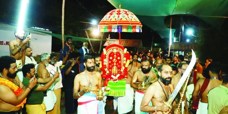 മണ്ഡല-മകരവിളക്ക്-തീര്ത്ഥാടനത്തിന്-ശുഭകരമായ-സമാപനം;-തീര്ത്ഥാടകരുടെ-എണ്ണത്തിലും-വരുമാനത്തിലും-വര്ധനവ്