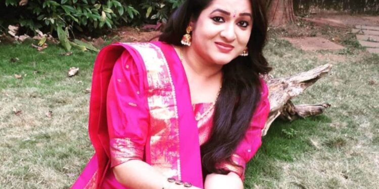 സീരിയല്‍-നടി-അഞ്ജിത-സൈബര്‍-തട്ടിപ്പിനിരയായി;-പത്മശ്രീ-രഞ്ജനയുടെ-വാട്‌സാപ്പില്‍-നിന്ന്-വിളിച്ച്-പണം-ആവശ്യപ്പെട്ടു