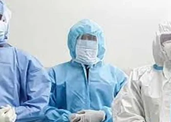 കൊവിഡ്-കാലത്ത്-പിപിഇ-കിറ്റ്-വാങ്ങിയതില്‍-വന്‍-ക്രമക്കേടെന്ന്-സി-എ-ജി-റിപ്പോര്‍ട്ട്,കിറ്റ്-വാങ്ങിയത്-പൊതുവിപണിയെക്കാള്‍-300-ശതമാനം-അധികം-പണം-നല്‍കി