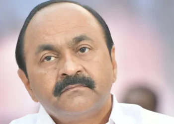 വി-ഡി-സതീശന്‍-മത,-സമുദായ-സംഘടനകളില്‍-നിന്ന്-ഒറ്റപ്പെടുന്നു.-മാരാമണ്‍-കണ്‍വെന്‍ഷനില്‍-നിന്നും-ഒഴിവാക്കി