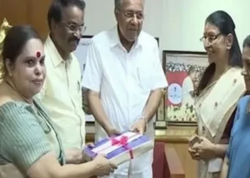 ഹേമ-കമ്മിറ്റി-റിപ്പോര്‍ട്ട്-പ്രകാരം-കേസ്-എടുക്കുന്നതില്‍-സുപ്രീംകോടതി-വിധി-തിങ്കളാഴ്ച