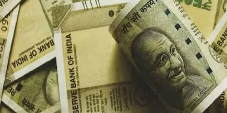 വ്യാപാരസ്ഥാപനത്തിൽ-പട്ടാപ്പകൽ-മേശവലിപ്പിലെ-ഒരു-ലക്ഷത്തോളം-രൂപ-മോഷ്ടിച്ചു