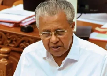 അടിയന്തര-സാഹചര്യത്തില്‍-സുരക്ഷാ-ഉപകരണങ്ങള്‍-വാങ്ങേണ്ടിവന്നുവെന്ന്-മുഖ്യമന്ത്രി,-സിഎജി-റിപ്പോര്‍ട്ട്-അന്തിമമല്ല