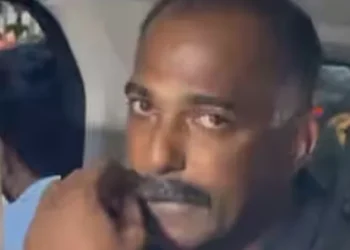 കൈക്കൂലി-വാങ്ങവെ-പൊലീസ്-ഉദ്യോഗസ്ഥന്‍-വിജിലന്‍സ്-പിടിയിലായി