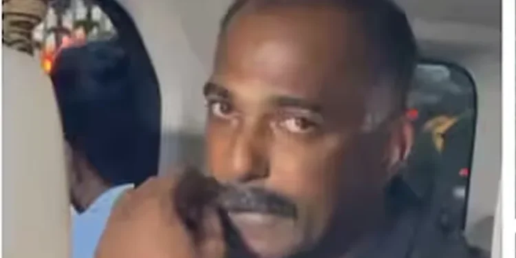 കൈക്കൂലി-വാങ്ങവെ-പൊലീസ്-ഉദ്യോഗസ്ഥന്‍-വിജിലന്‍സ്-പിടിയിലായി