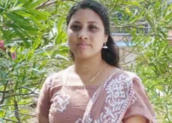 ജോലിക്കു-പോയ-ഭാര്യ-യുവാവിനൊപ്പം-ബൈക്കിൽ-പോവുന്നതു-കണ്ടു,-ഭർത്താവ്-ഭാര്യയെ-ശ്വാസം-മുട്ടിച്ചുകൊന്നു,-ബന്ധുക്കളോട്-പറഞ്ഞത്-മരണം-നെഞ്ചുവേദനയെ-തുടർന്നെന്ന്,-ഇൻക്വസ്റ്റിനിടെ-പോലീസിനു-തോന്നിയ-സംശയം-സത്യമായി